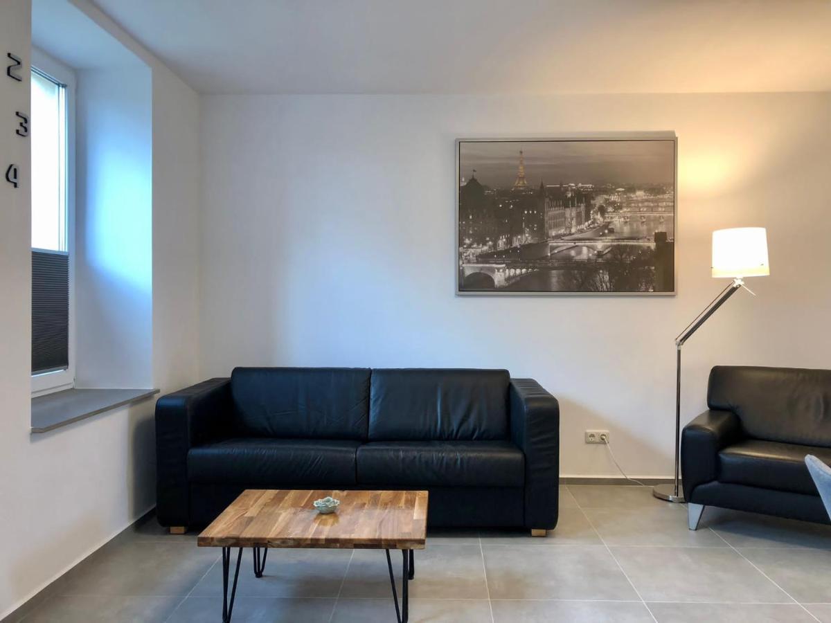 Erdgeschoss-Appartement Mit Seeterasse Ahrensbok Bagian luar foto