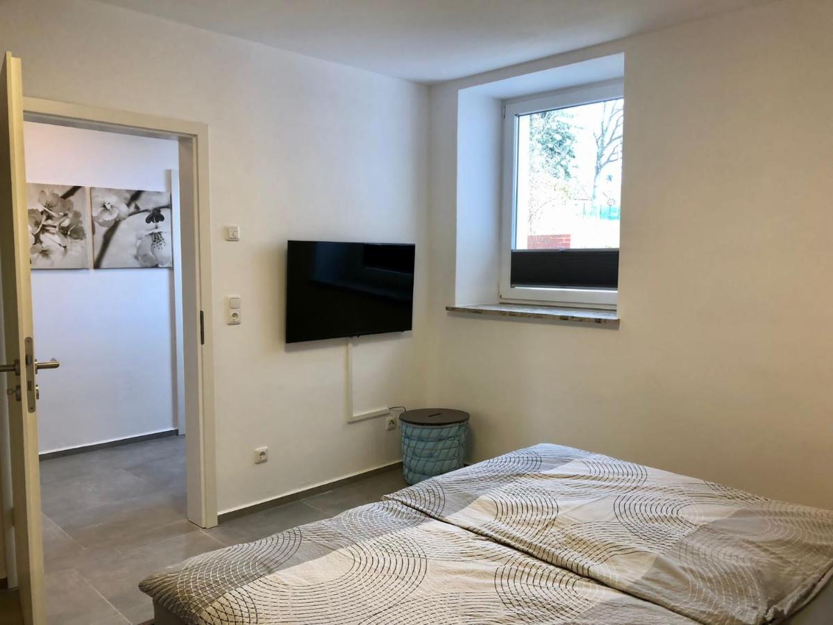 Erdgeschoss-Appartement Mit Seeterasse Ahrensbok Bagian luar foto